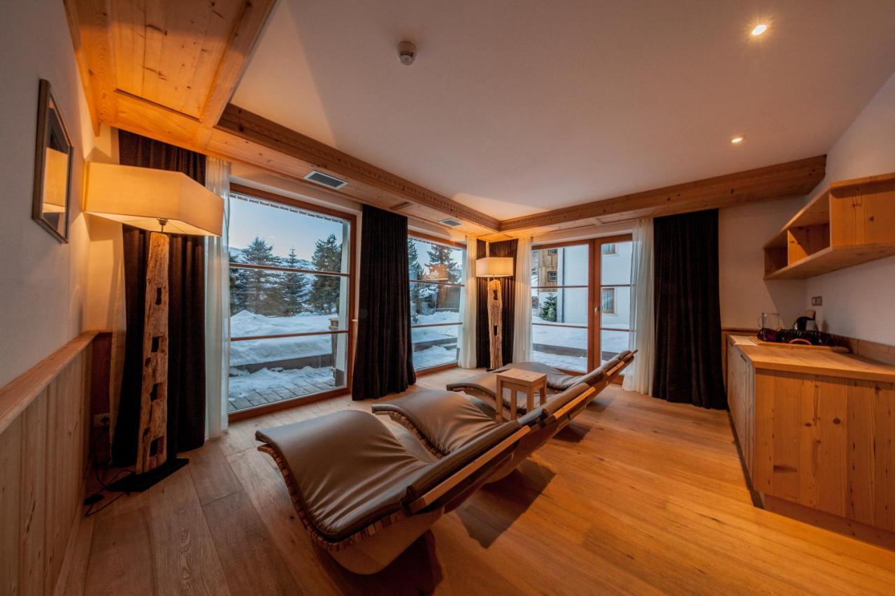 Aparthotel Flora Mountain 3*