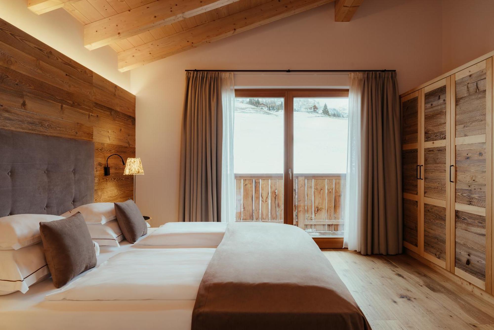 Aparthotel Flora Mountain San Cassiano (Badia)