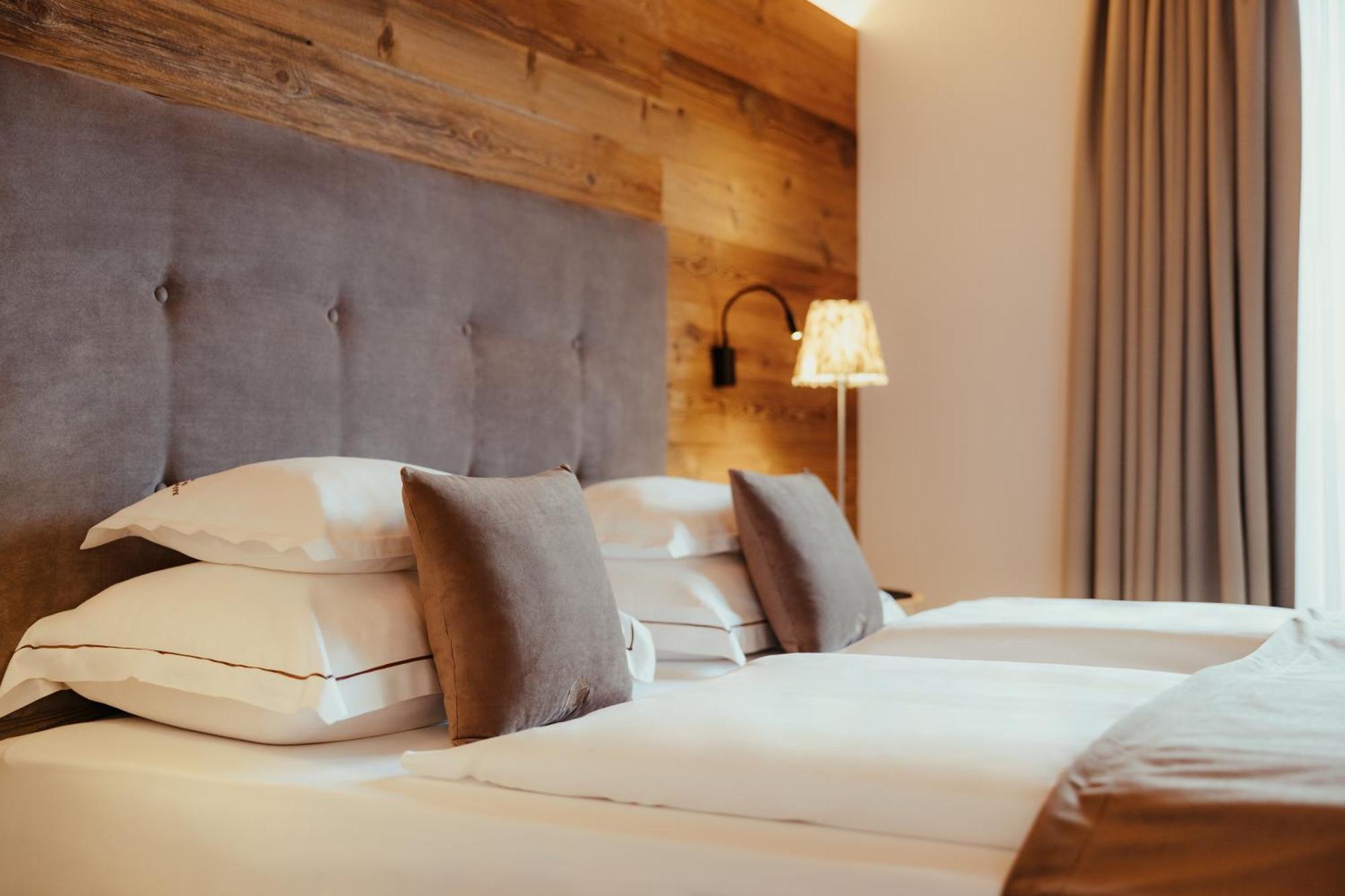 Flora Mountain Aparthotel San Cassiano (Badia)