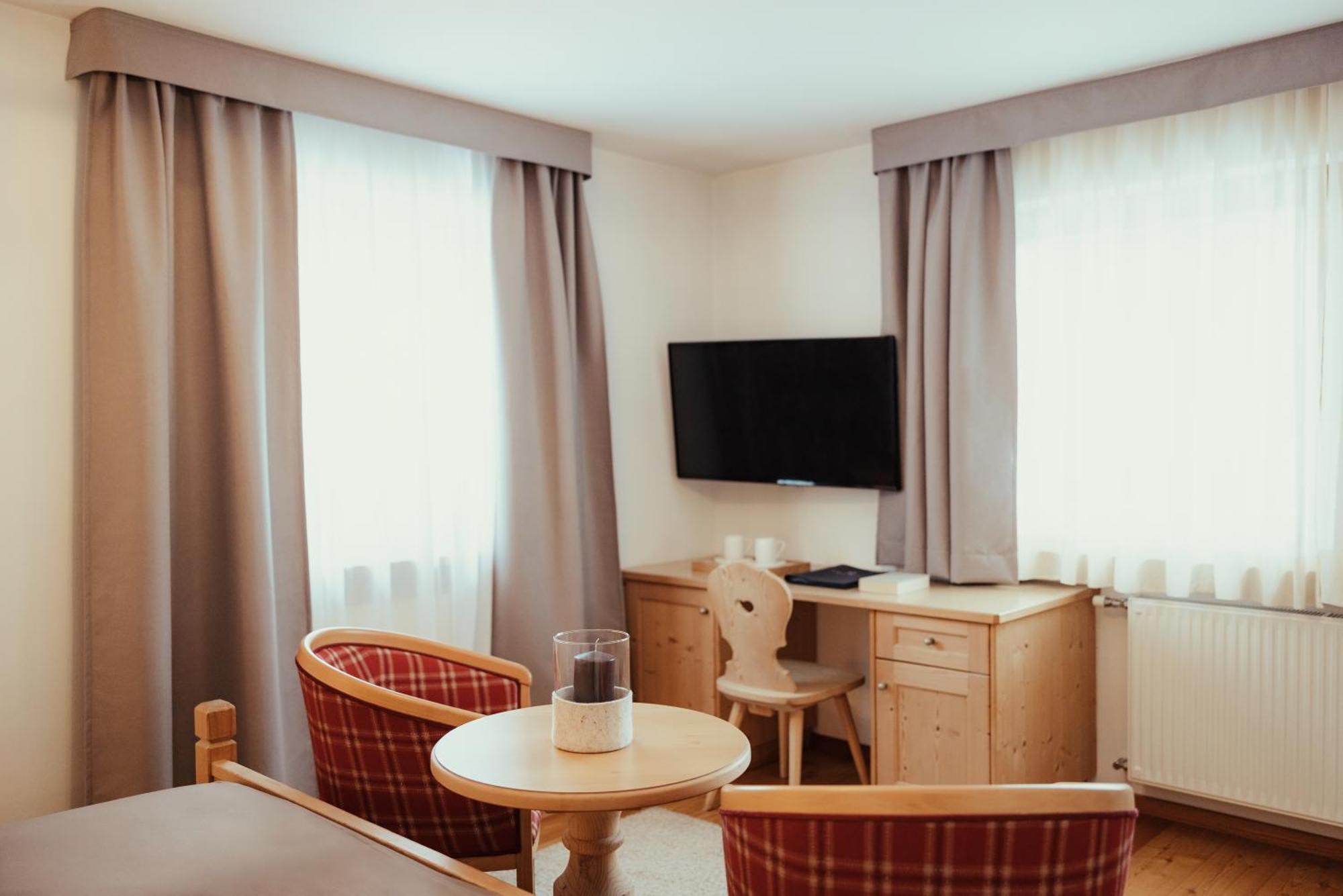 Aparthotel Flora Mountain 3*