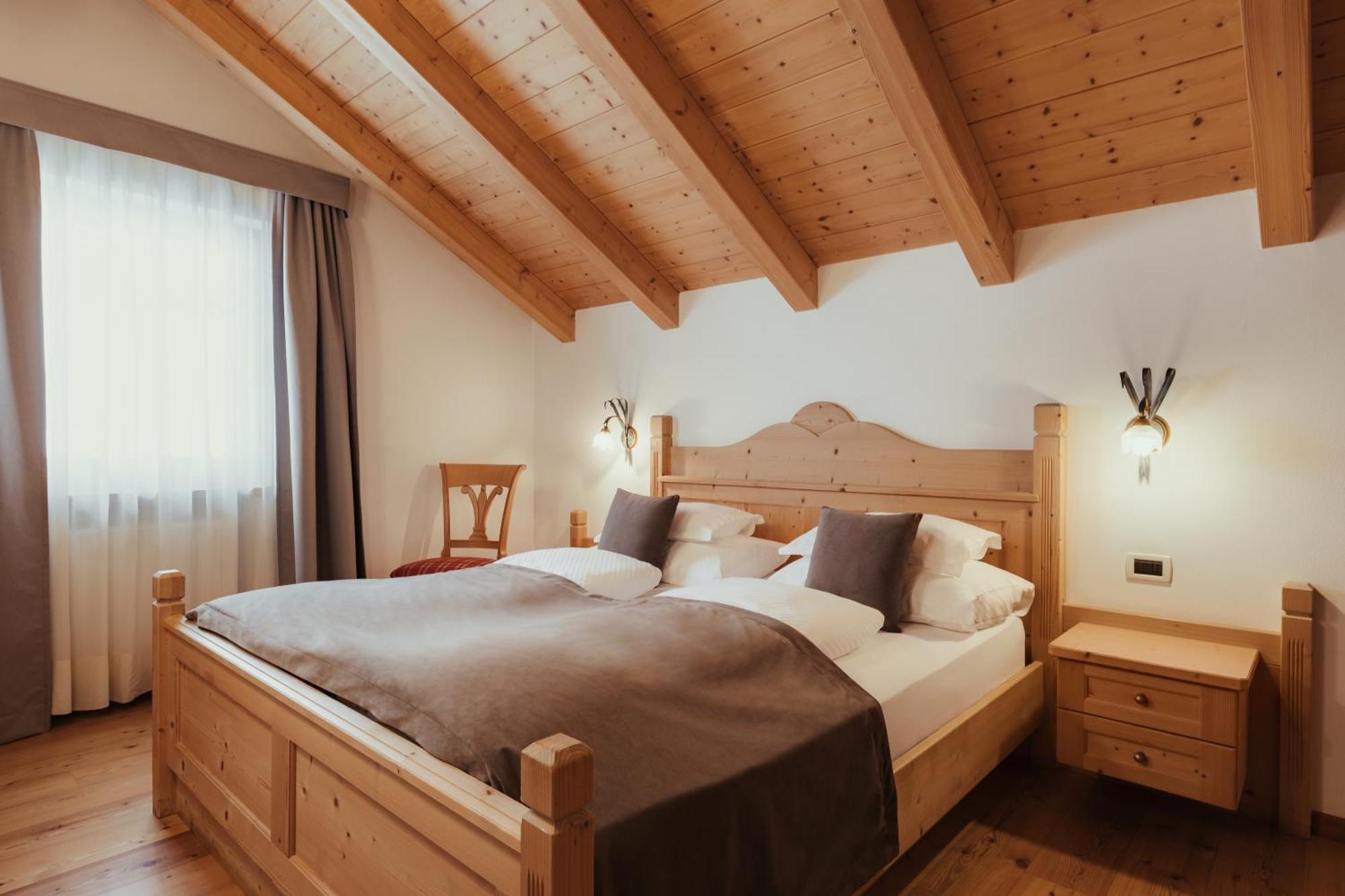 Aparthotel Flora Mountain San Cassiano (Badia)